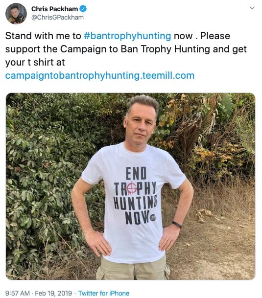 Chris Packham tweet asking people to buy a t-shirt and ban trophy hunting.